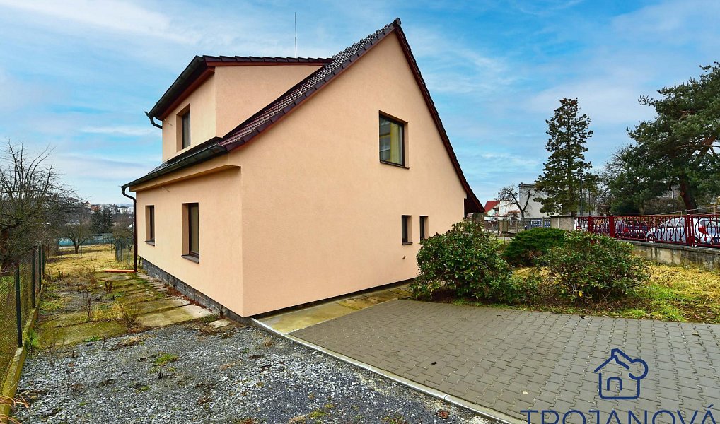 Pronájem domu 250 m² s pozemkem 390 m², Benešov – náhled fotky 27