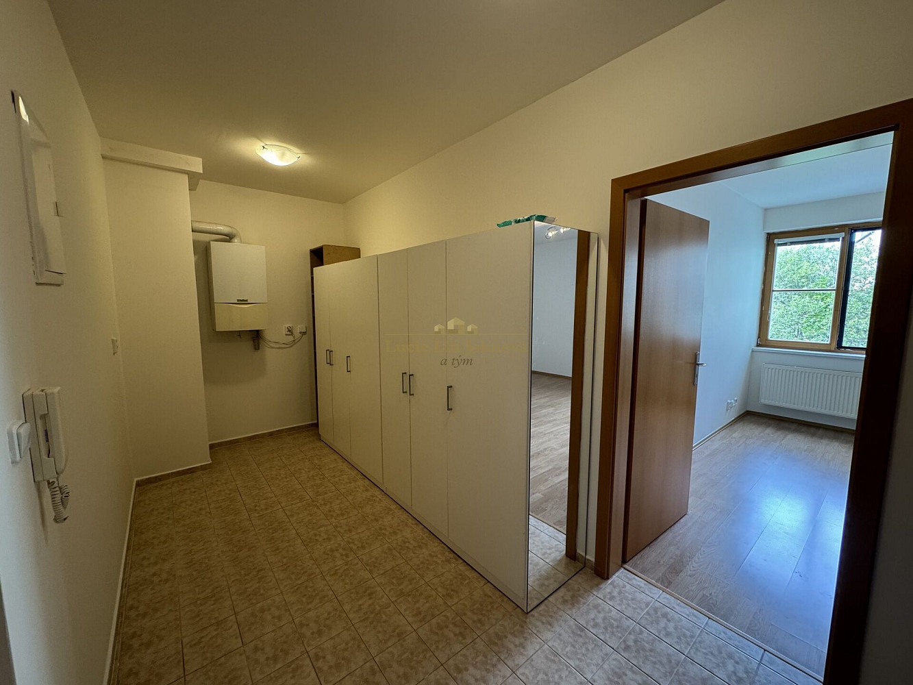 Prodej bytu 2+kk 46 m² – fotografie 5