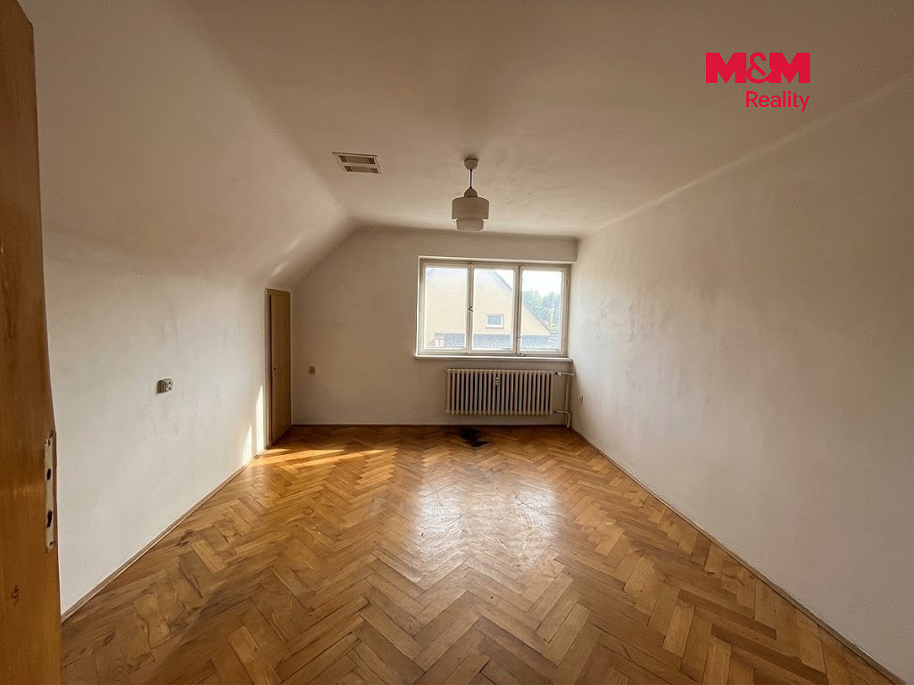 Prodej domu 180 m² s pozemkem 671 m² – fotografie 4