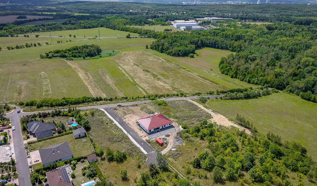 Prodej stavebního pozemku 938 m², Lom – náhled fotky 24
