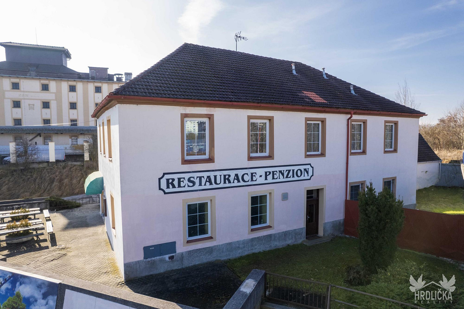Prodej restaurace 340 m²