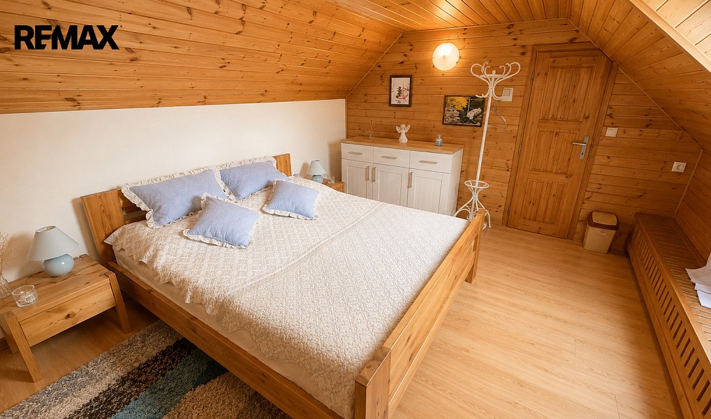 Prodej ubytovacího objektu 474 m², Litohošť – náhled fotky 21