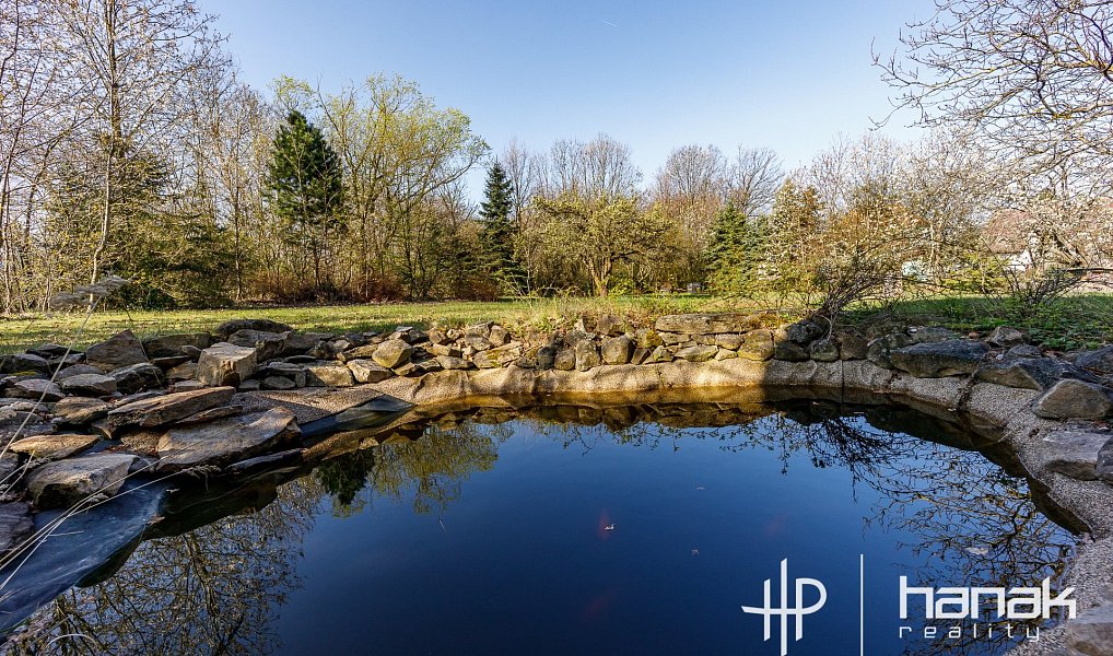 Prodej domu 259 m² s pozemkem 2 016 m², Strančice – náhled fotky 25