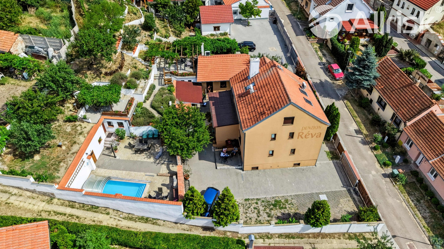 Prodej ubytovacího objektu 406 m²