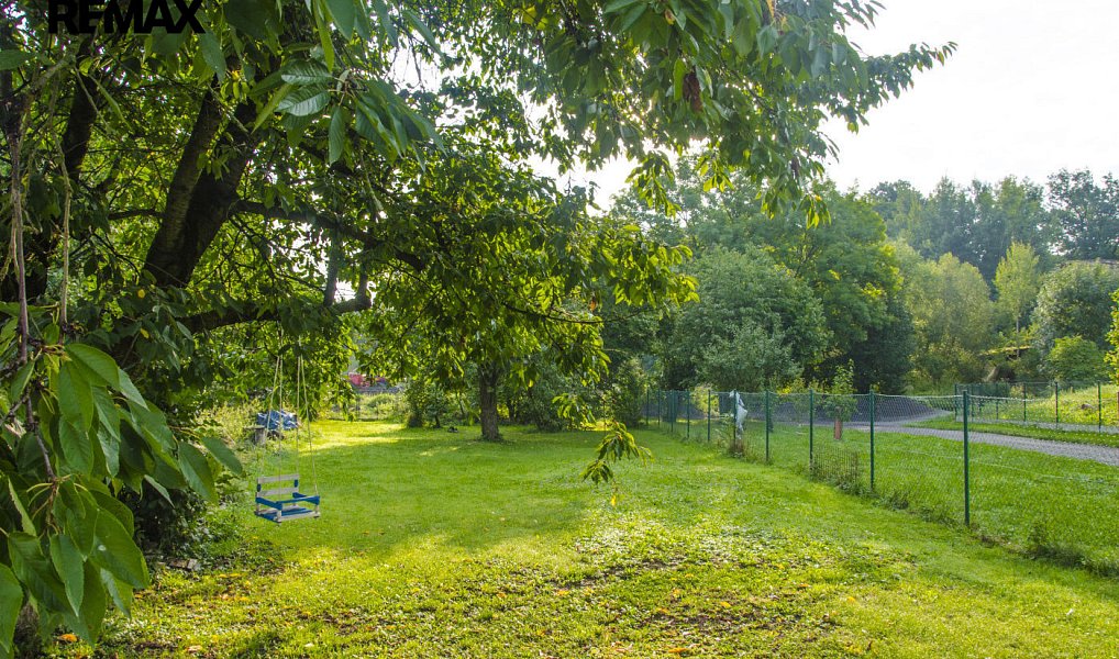 Prodej stavebního pozemku 606 m², Benátky – náhled fotky 5