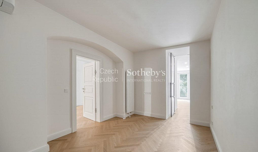 Prodej bytu 2+1 86 m², Praha – náhled fotky 8