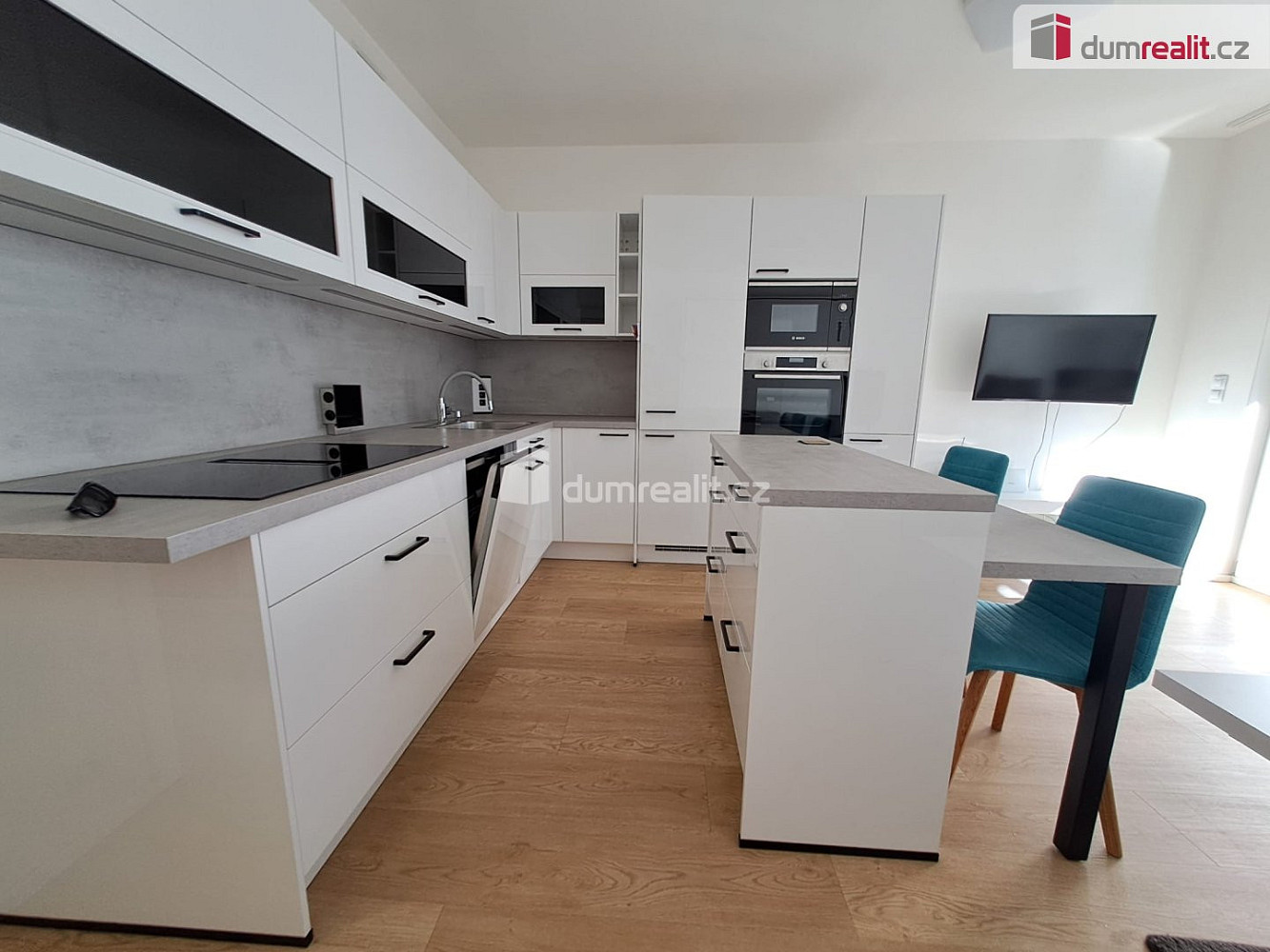 Pronájem bytu 1+kk 34 m²