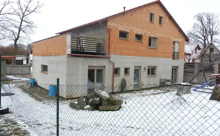 Dražba domu 328 m² s pozemkem 1 477 m², Číměř
