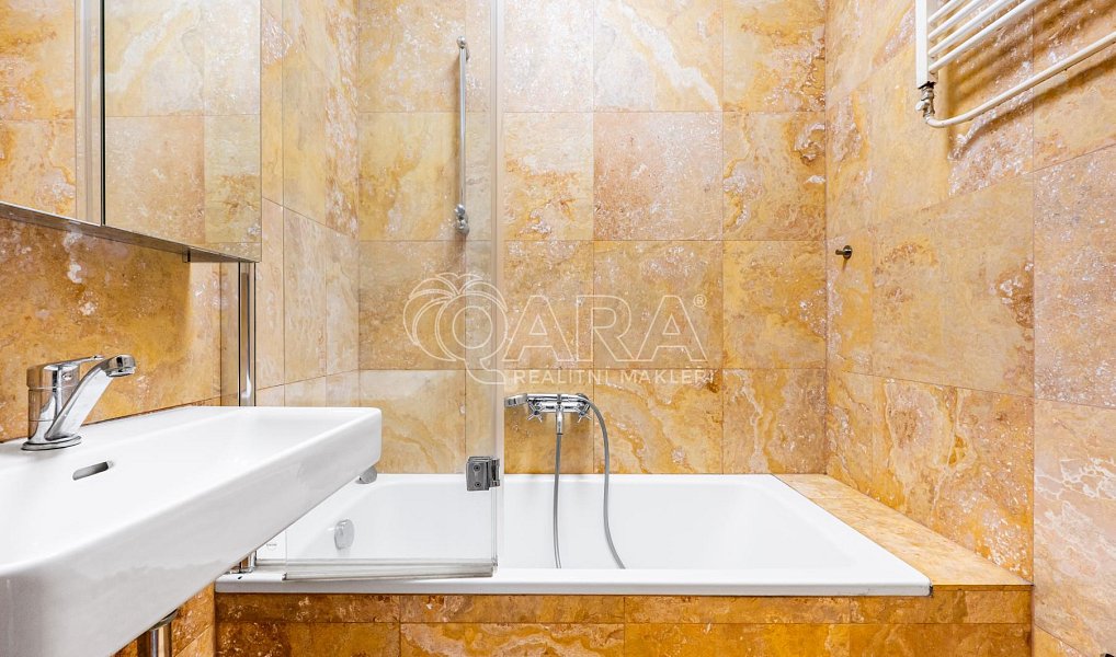 Pronájem bytu 3+1 74 m², Roztoky – náhled fotky 11