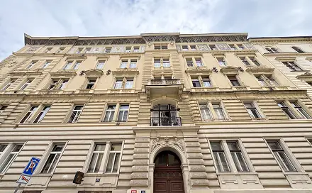 Pronájem bytu 2+1 74 m², Trojanova, Praha 2 - Nové Město
