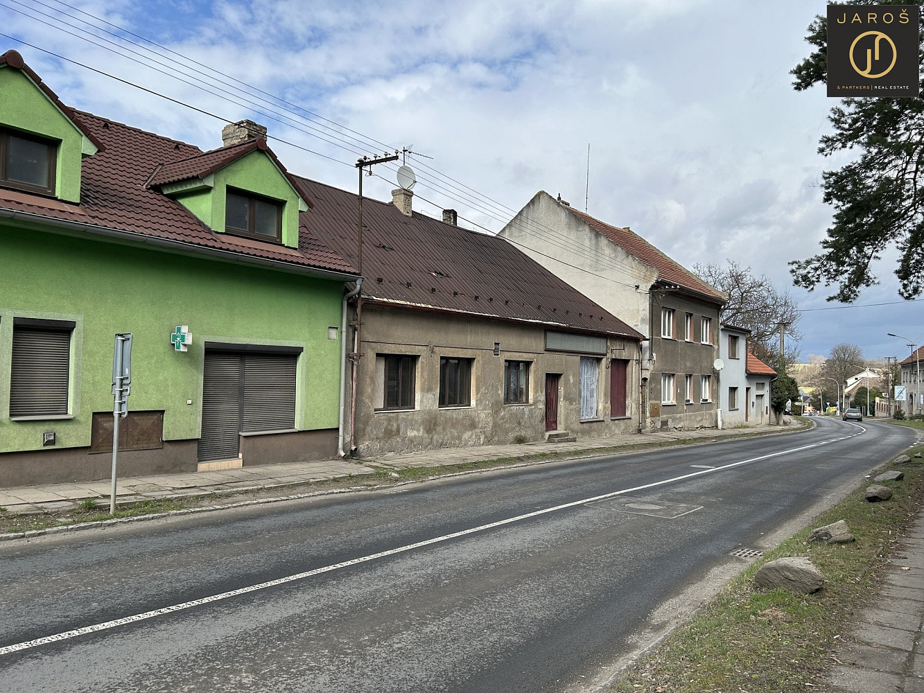 Prodej domu 190 m² s pozemkem 435 m² — photo 2