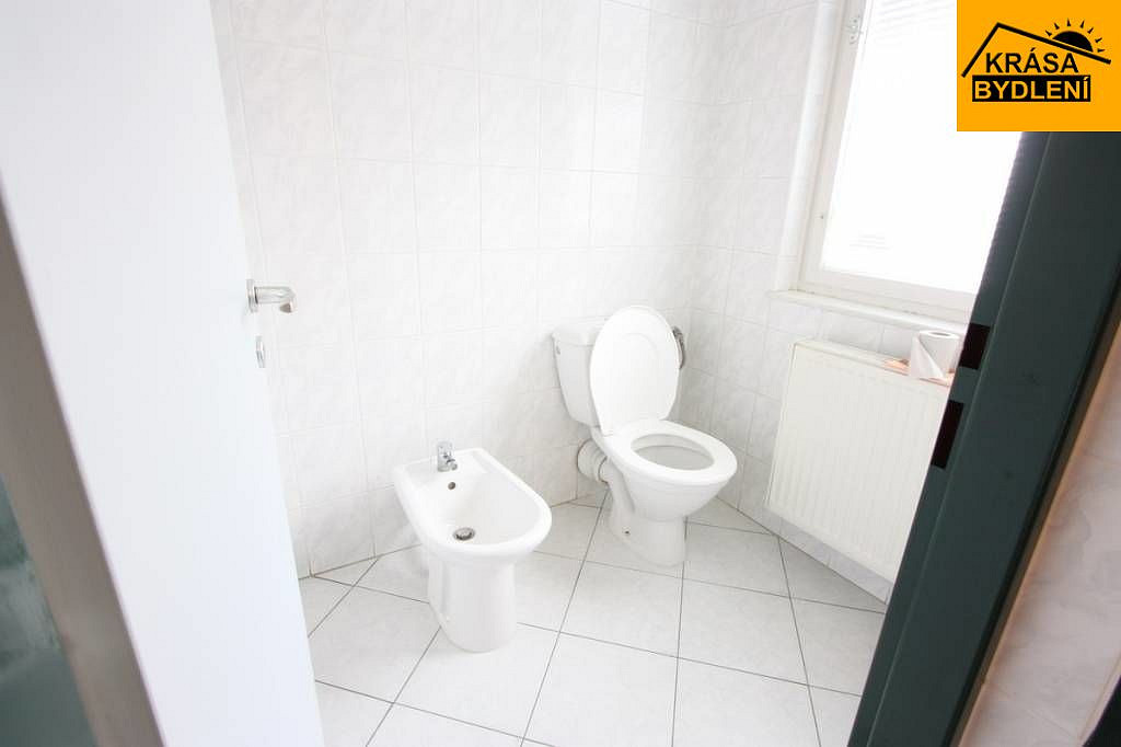 Pronájem kanceláře 20 m² — photo 4