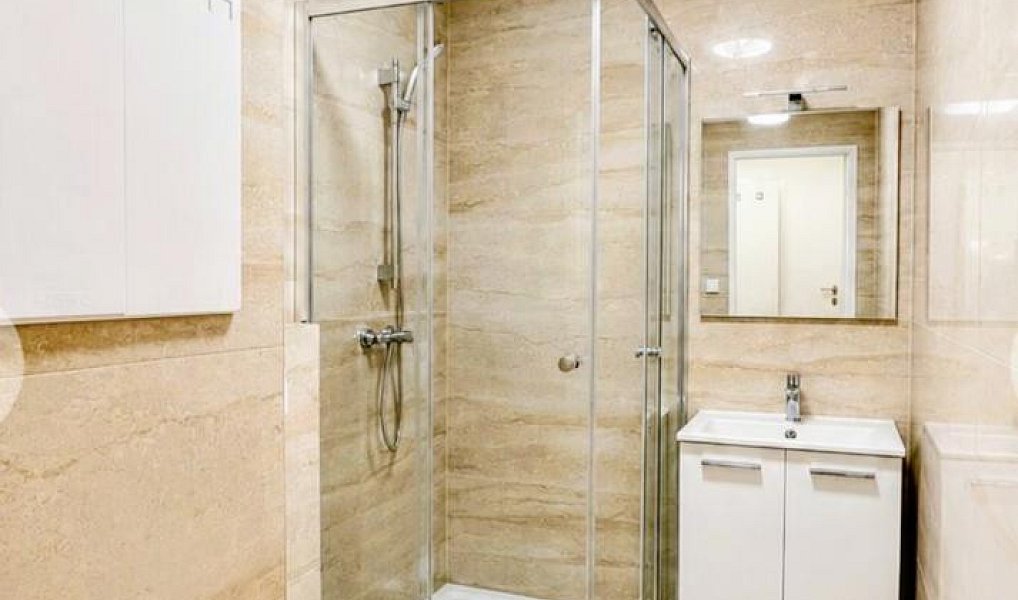 Prodej bytu 2+1 62 m², Krupka – náhled fotky 4