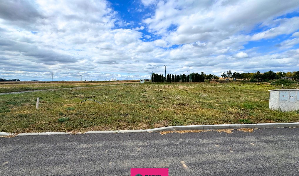 Prodej stavebního pozemku 1 001 m², Jamolice – náhled fotky 4