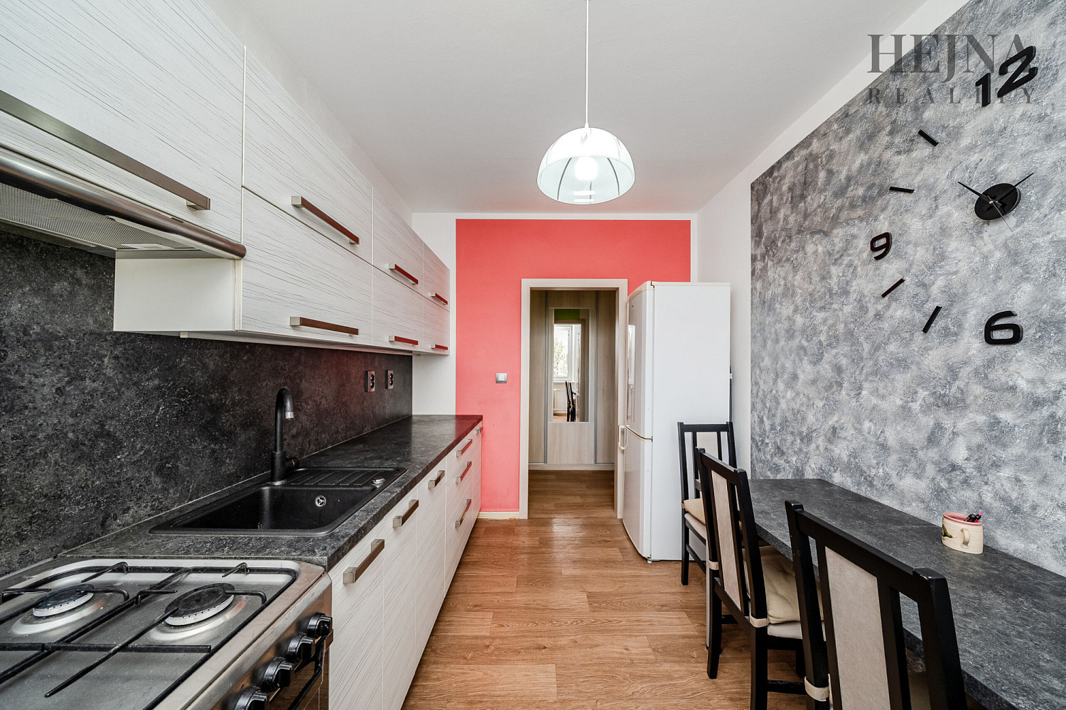 Prodej bytu 3+1 76 m² – fotografie 2