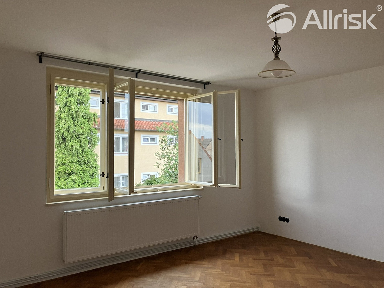 Pronájem bytu 3+1 100 m² – fotografie 3