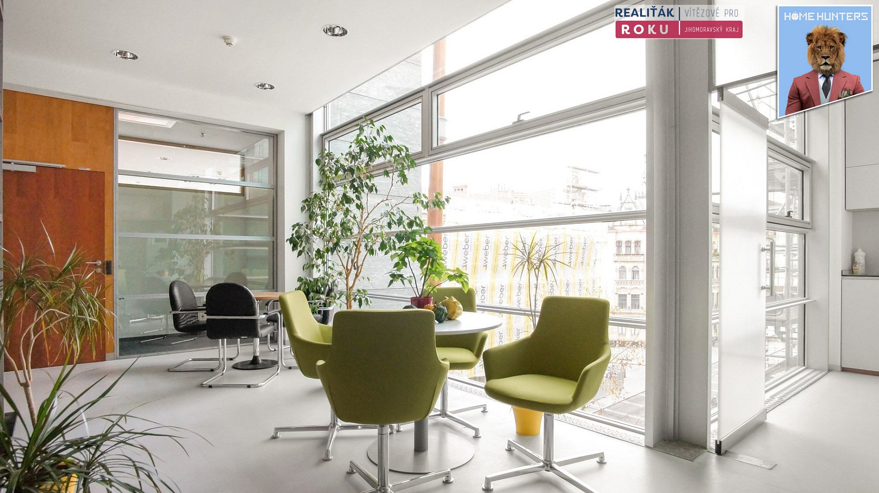 Pronájem kanceláře 287 m² – fotografie 5