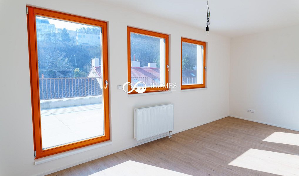 Prodej bytu 3+1 103 m², Praha – náhled fotky 4