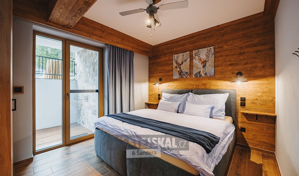 Pronájem bytu 2+kk 58 m², Frymburk – náhled fotky 5
