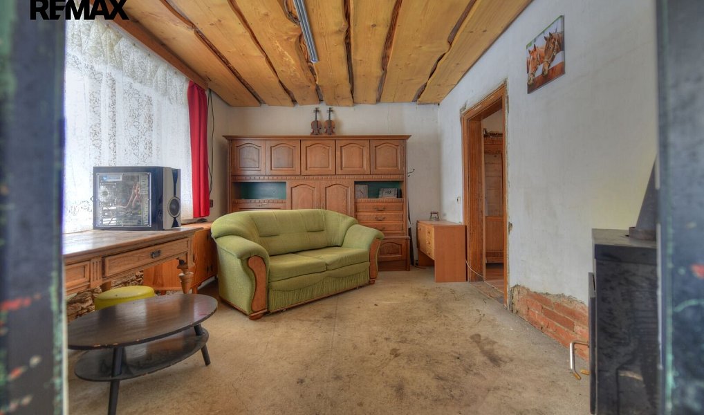 Prodej domu 325 m² s pozemkem 913 m², Zvěstov – náhled fotky 23