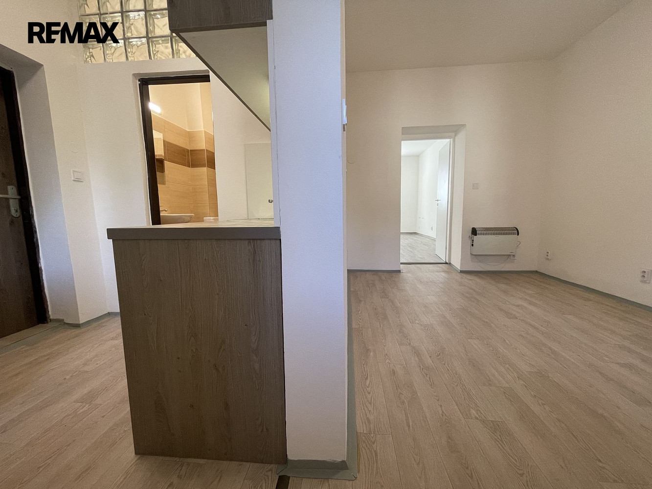 Pronájem bytu 2+kk 57 m² – fotografie 4