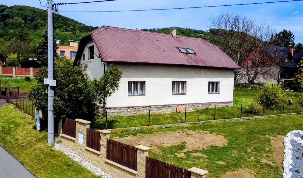 Prodej domu 200 m² s pozemkem 1 857 m², Lichnov – náhled fotky 8