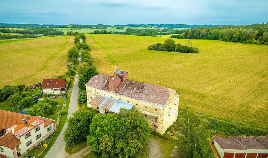 Prodej zemědělského objektu 1 137 m², Božejov – náhled fotky 16