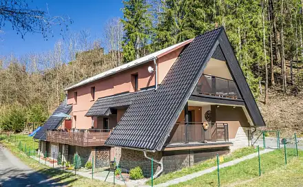 Prodej ubytovacího objektu 300 m², Rekreační, Karolinka, okres Vsetín