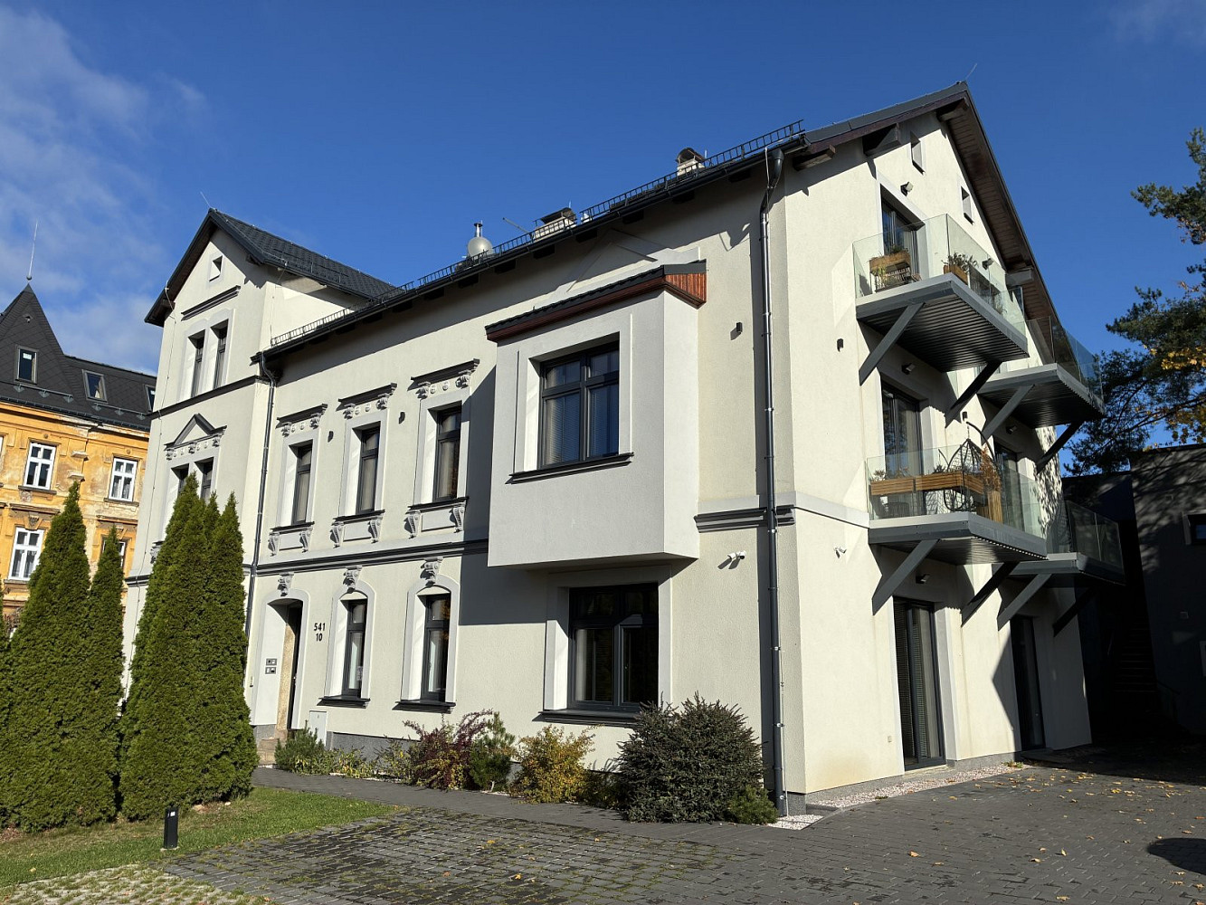 Pronájem bytu 2+kk 53 m² – fotografie 2