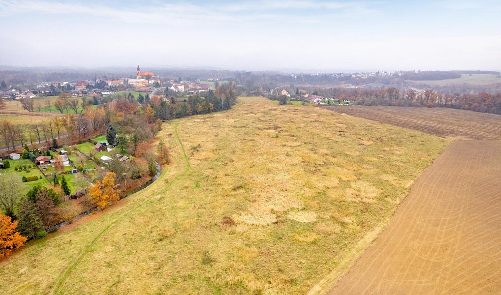 Prodej stavebního pozemku 56 559 m², Jeníkov – náhled fotky 4