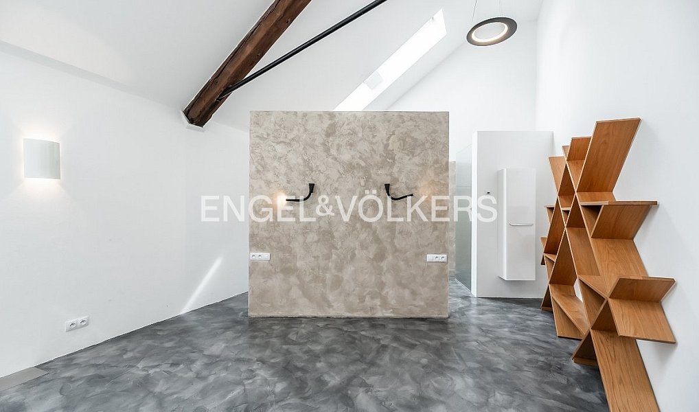 Pronájem bytu 3+kk 170 m², Praha – náhled fotky 9