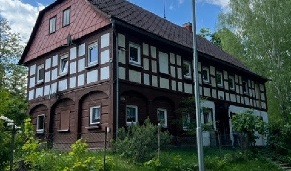 Prodej domu 320 m² s pozemkem 1 341 m², Varnsdorf – náhled fotky 2