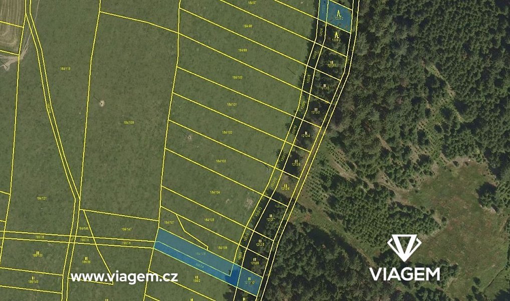 Prodej pole 1 386 m², Benešov – náhled fotky 4