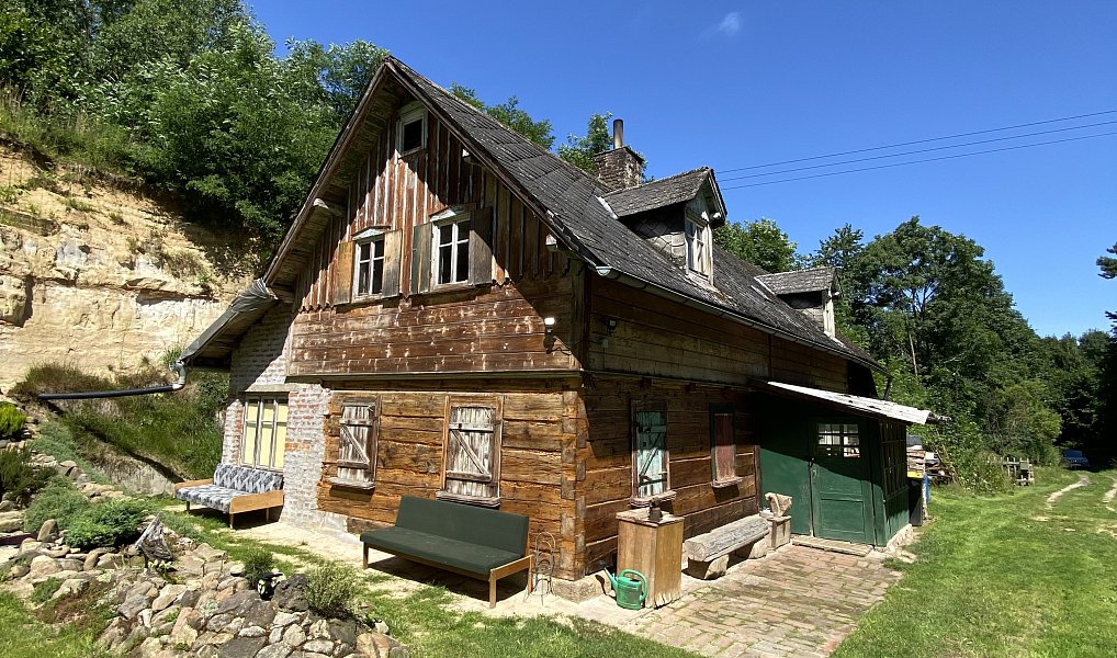 Prodej domu 192 m² s pozemkem 2 235 m², Jablonné v Podještědí – náhled fotky 3