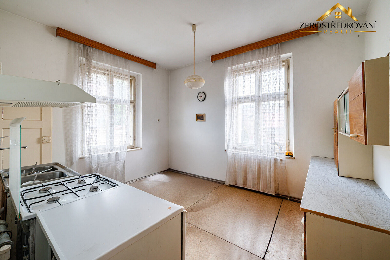 Prodej nájemního domu, činžáku 267 m² – fotografie 5