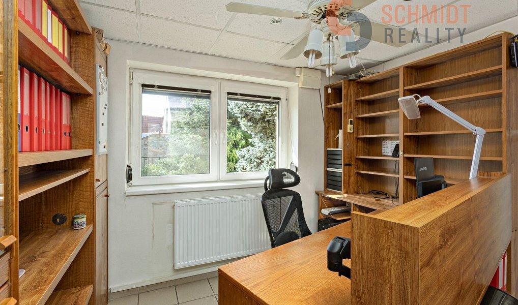 Prodej domu 259 m² s pozemkem 669 m², Hlohovec – náhled fotky 4