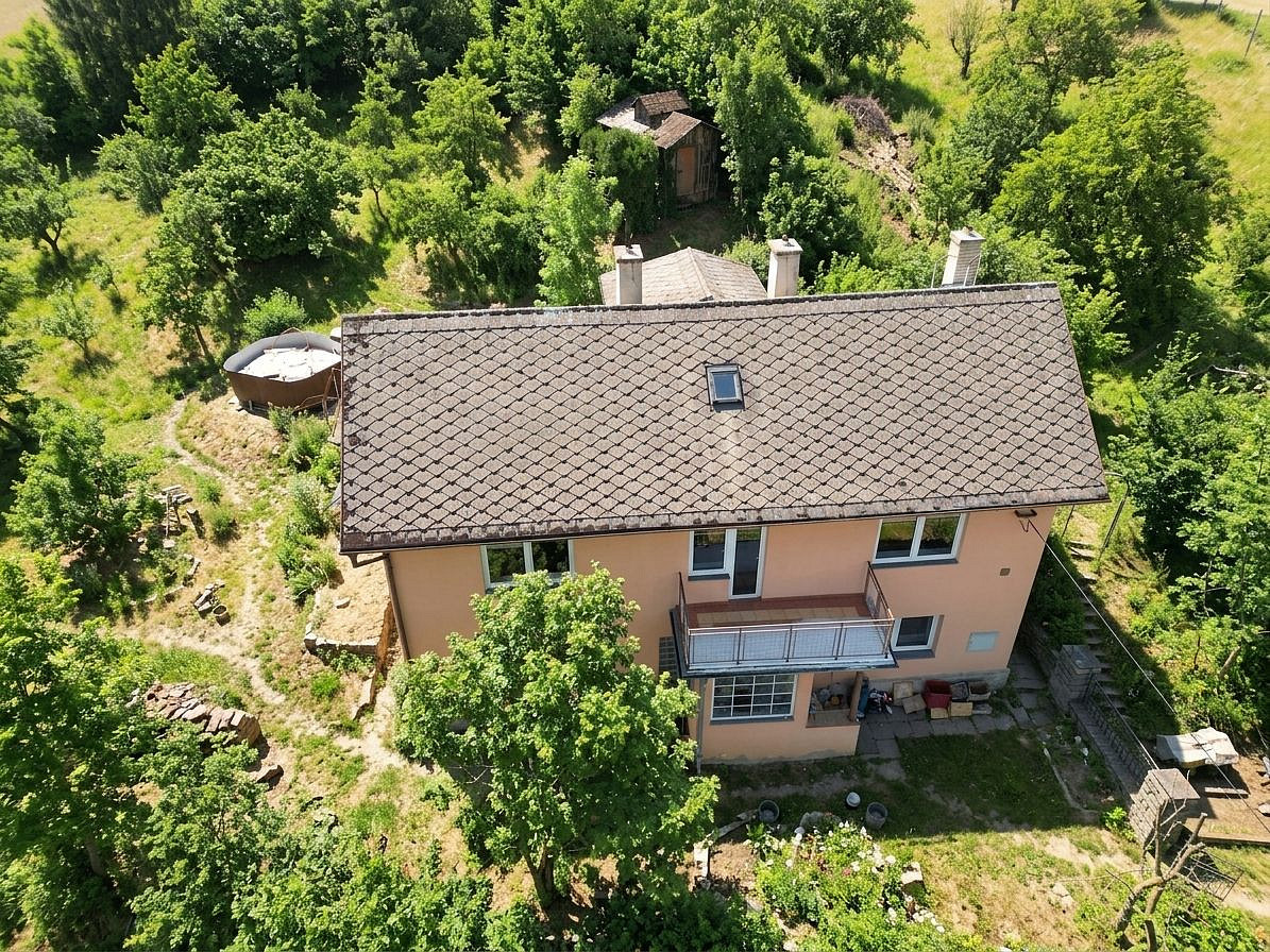 Prodej domu 255 m² s pozemkem 3 056 m²