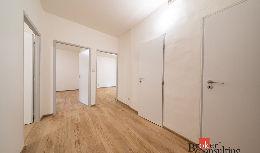 Pronájem bytu 3+1 70 m², Ostrava – náhled fotky 5