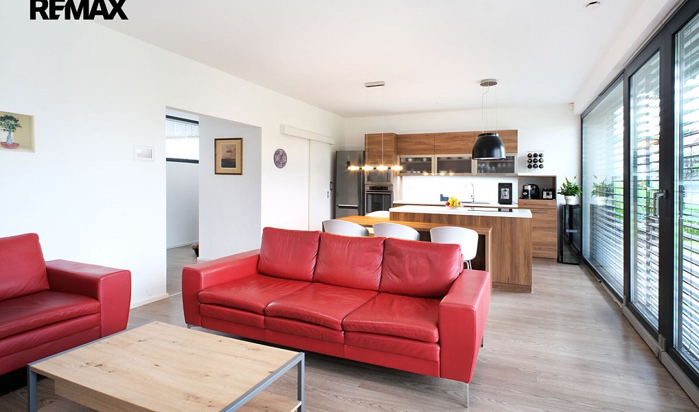 Prodej domu 130 m² s pozemkem 1 077 m², Vřesina – náhled fotky 6