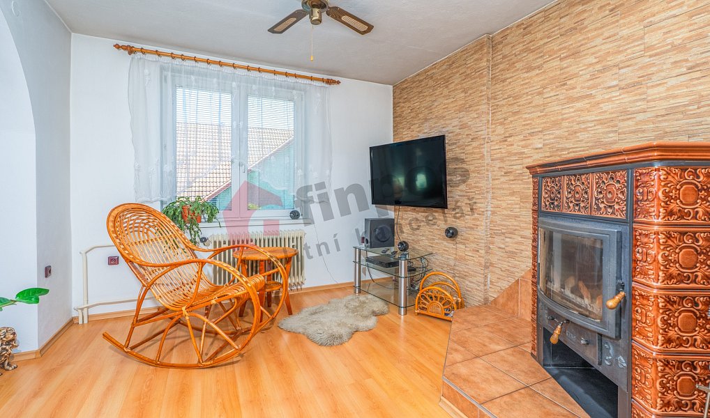 Prodej bytu 3+kk 68 m², Rodinov – náhled fotky 3