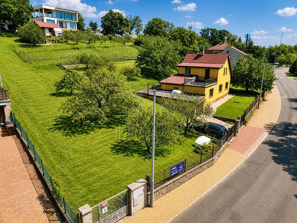 Prodej stavebního pozemku 530 m²