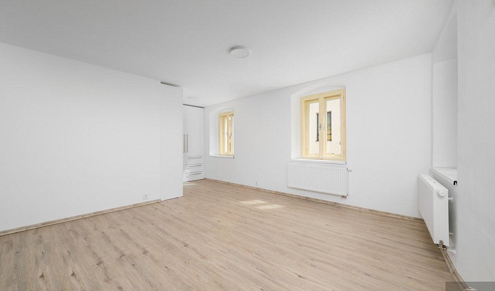 Prodej komerčního objektu (jiného typu) 390 m², Český Dub – náhled fotky 9