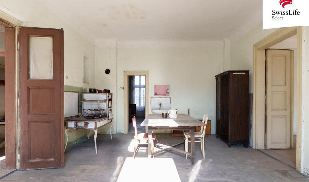 Prodej domu 620 m² s pozemkem 6 027 m², Klobuky – náhled fotky 14
