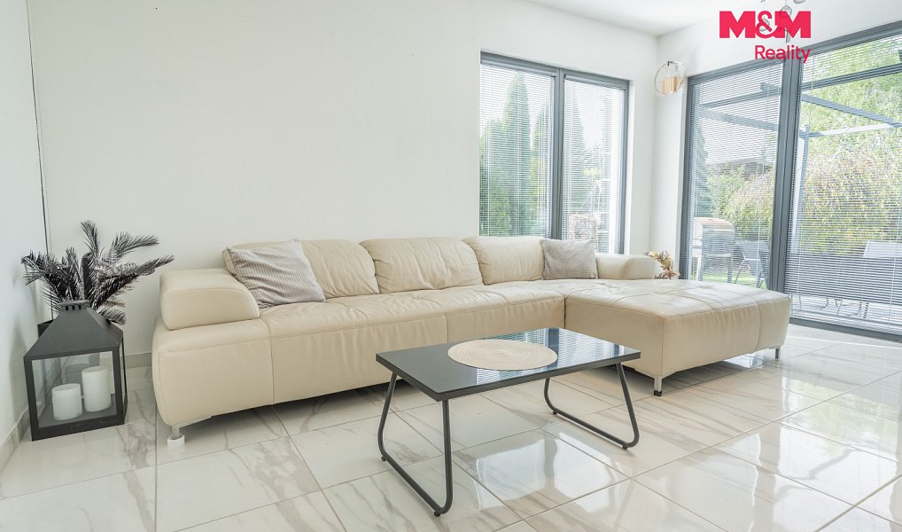 Prodej domu 96 m² s pozemkem 1 005 m², Sulice – náhled fotky 12