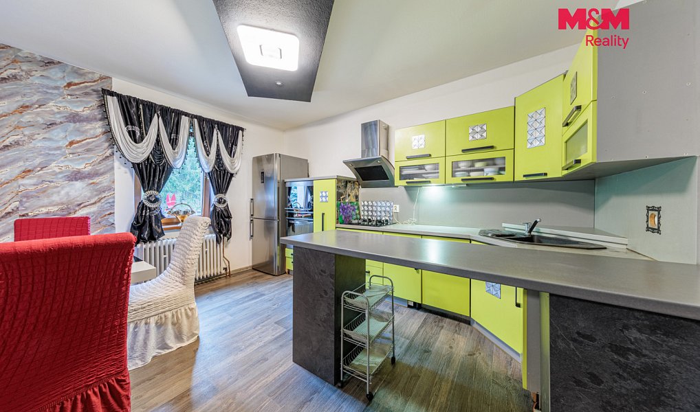 Prodej domu 176 m² s pozemkem 747 m², Kaceřov – náhled fotky 4