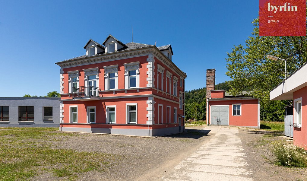 Prodej výrobních prostor 12 420 m², Krnov – náhled fotky 2