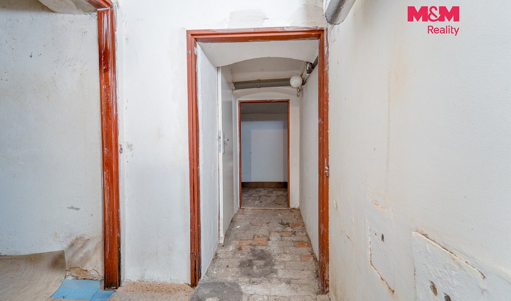 Pronájem obchodních prostor 109 m², Plzeň – náhled fotky 12