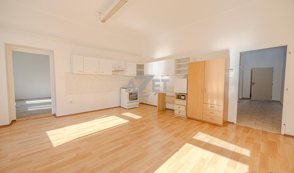 Prodej bytu 4+kk 135 m², Opava – náhled fotky 2