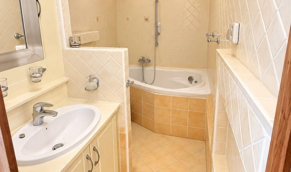 Pronájem bytu 3+1 81 m², Bílina – náhled fotky 5