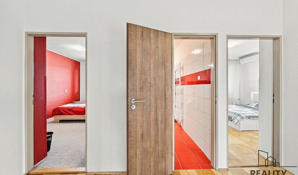 Prodej domu 190 m² s pozemkem 324 m², Milotice – náhled fotky 17